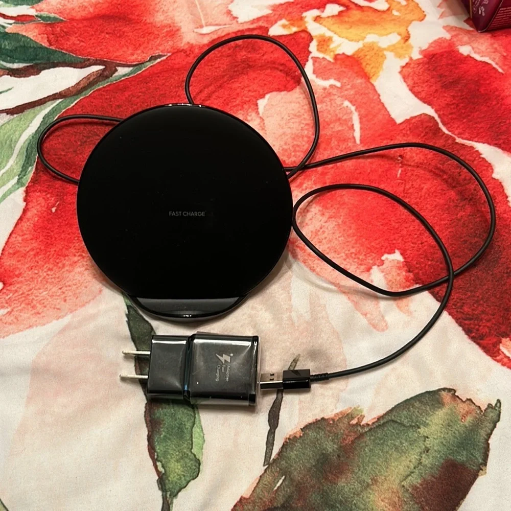 Samsung wireless charging stand